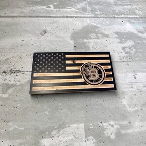 Boston Bruins USA Flag OLD MILLWORKS GORY Wall Plaque - Black & Natural Wood